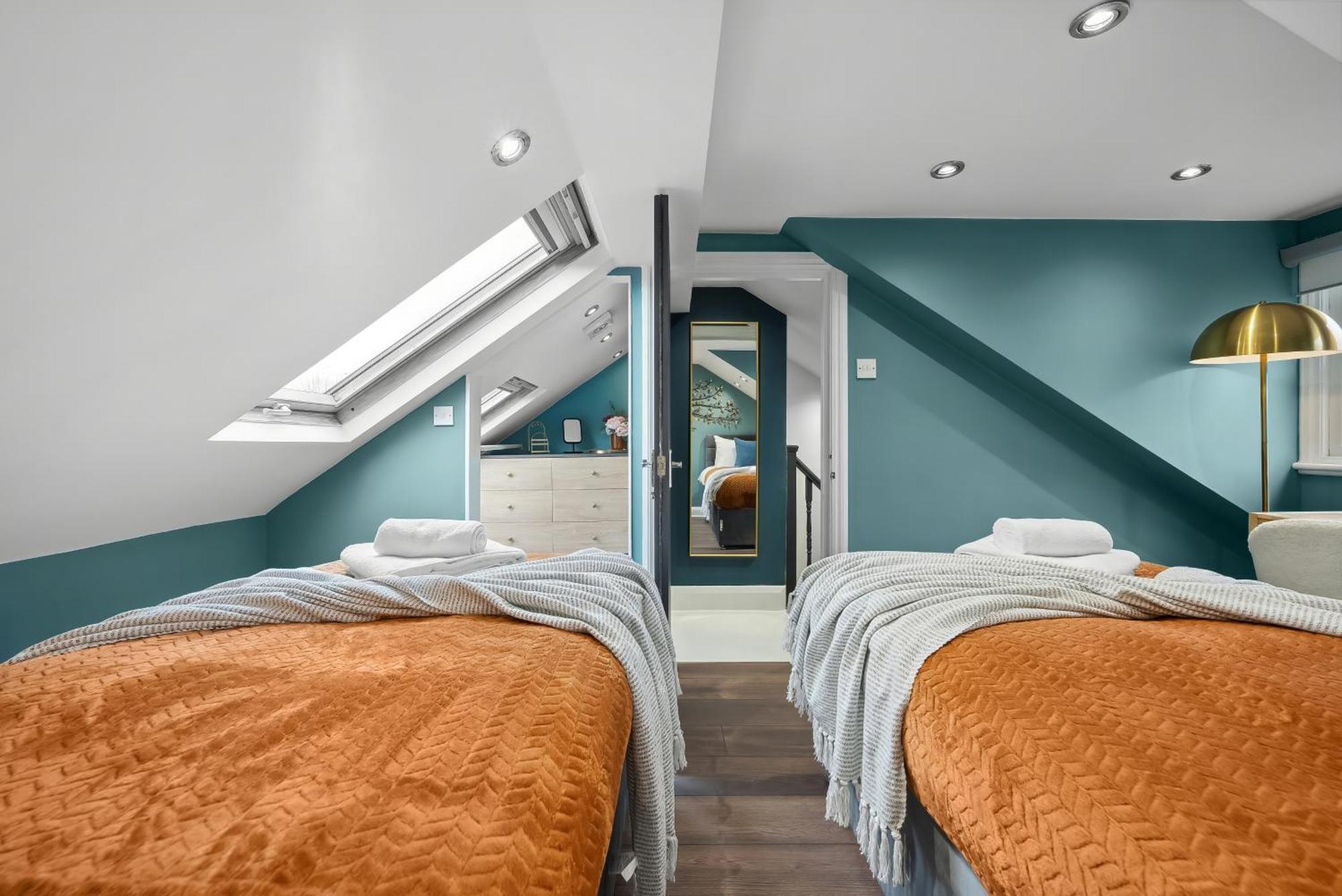 Stylish Edwardian Escape In Southwark 3 Bedroom Maisonette By Gold Appartamento *